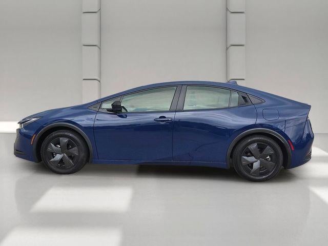2024 Toyota Prius LE (Natl)