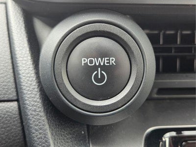 2024 Toyota Prius LE (Natl)