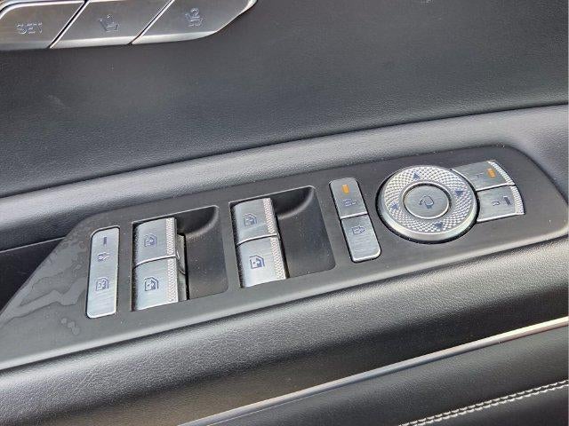 2025 Genesis GV80 2.5T Standard AWD