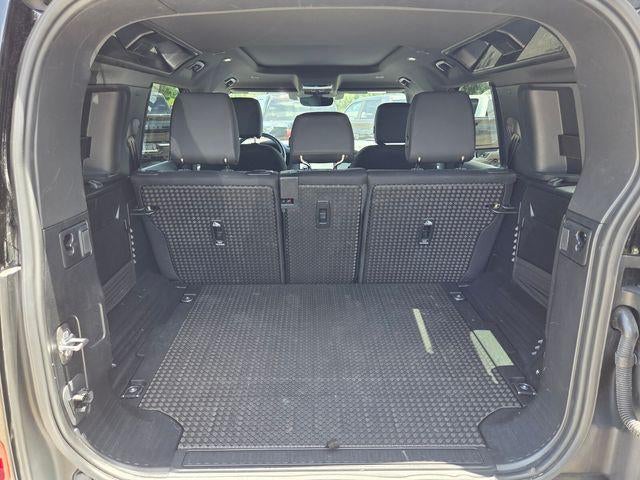 2025 Land Rover Defender 110 P300 S