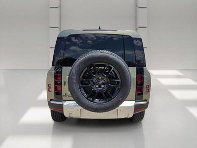 2025 Land Rover Defender 110 P300 S